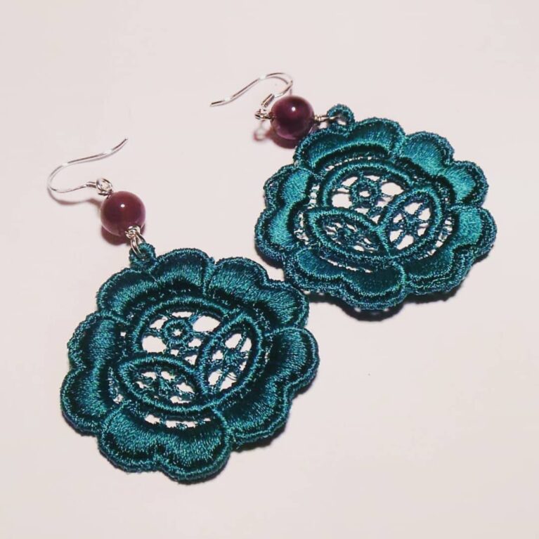 Silver Earrings with LineaErre petrol blue embroidery and amethyst