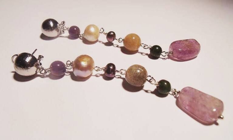 Earrings with freshwater pearls, amethyst, jade, moonstone