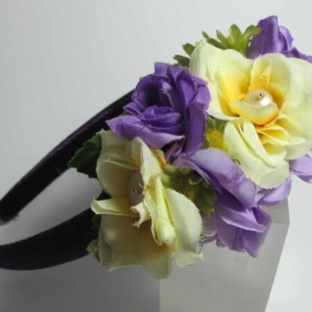 Headband in purple satin with silk flower and freshwater pearls