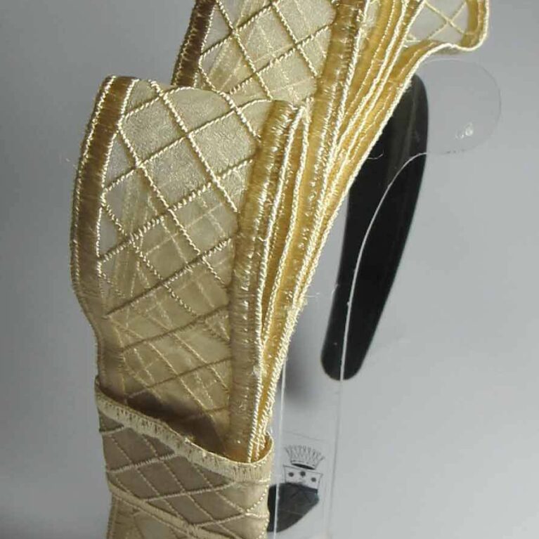 Headband in brown satin with ivory bow