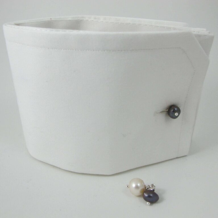 Cufflinks with white and grey pearls