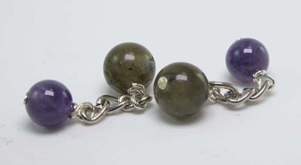 Cufflinks with amethyst and labradorite
