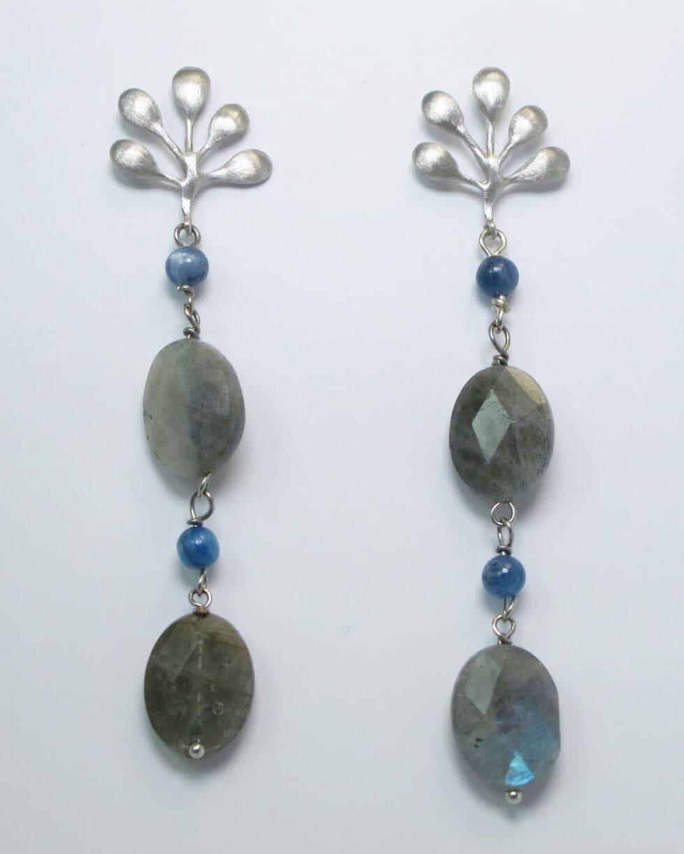 Silver earrings with labradorite and kyanite