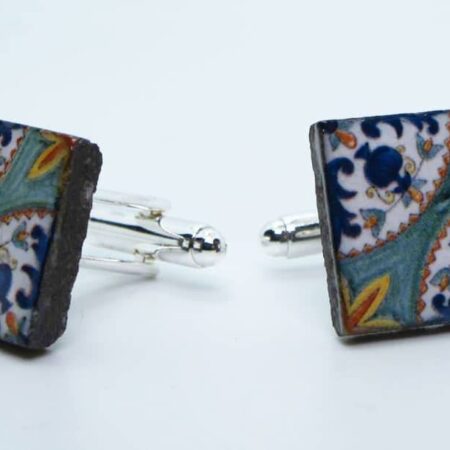 Cufflinks with enamelled lava lapilli (pomegranate design)