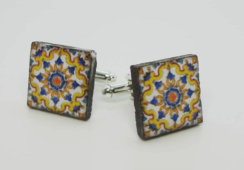 Square cufflinks with enamelled lava lapilli (Vico Equense design)