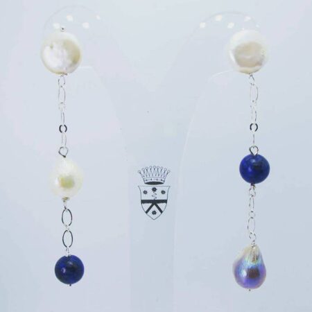 Earrings with baroque pearls, lapis lazuli and aluminium chain