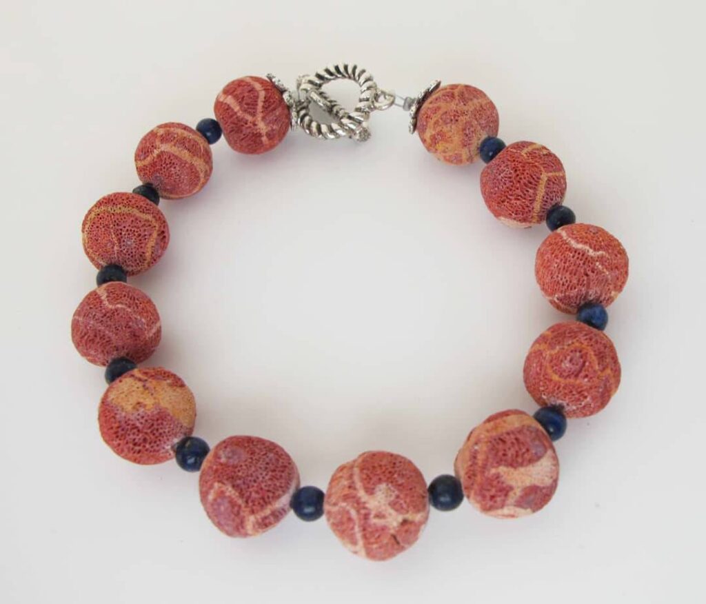 Bracelet with madrepora (sponge coral) and moonstone