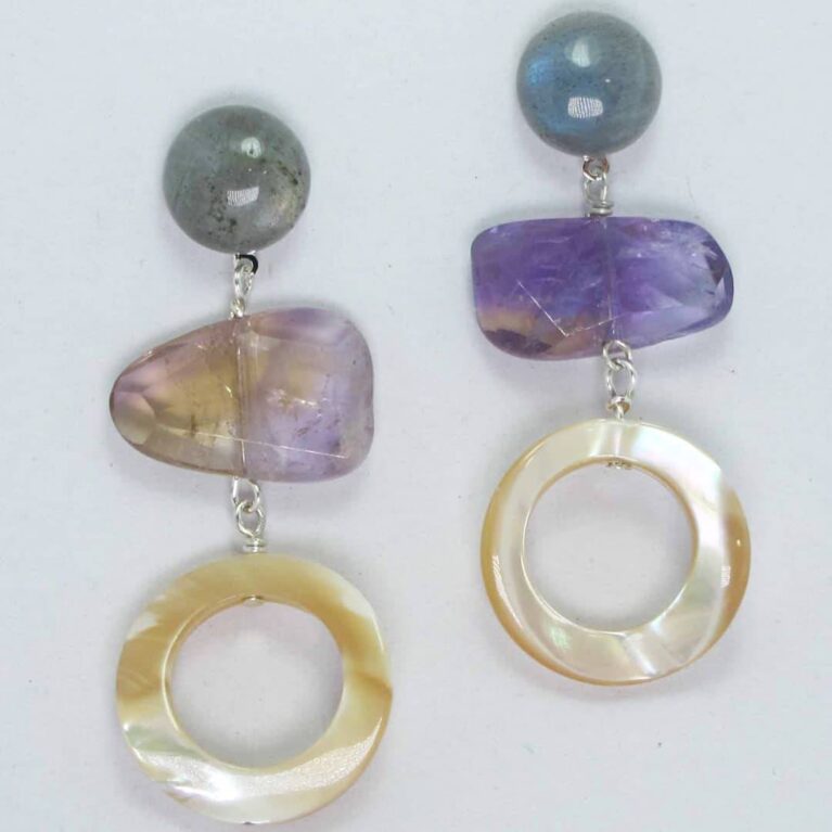Earrings with cabochon labradorite, Bolivian ametrine and Tahiti mother of pearl