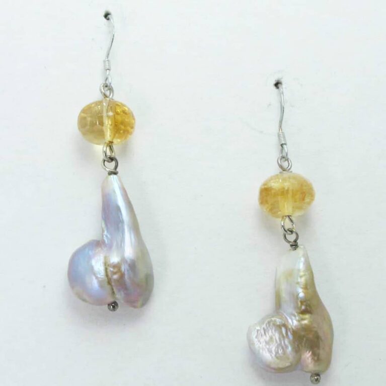 Silver earrings with baroque pearls and citrine quartz