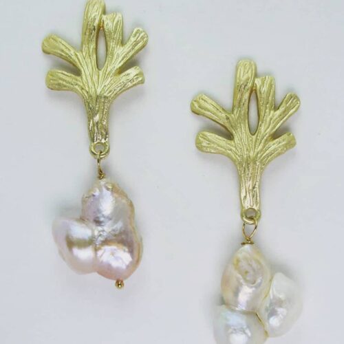 Golden coral branch earrings with baroque pearls