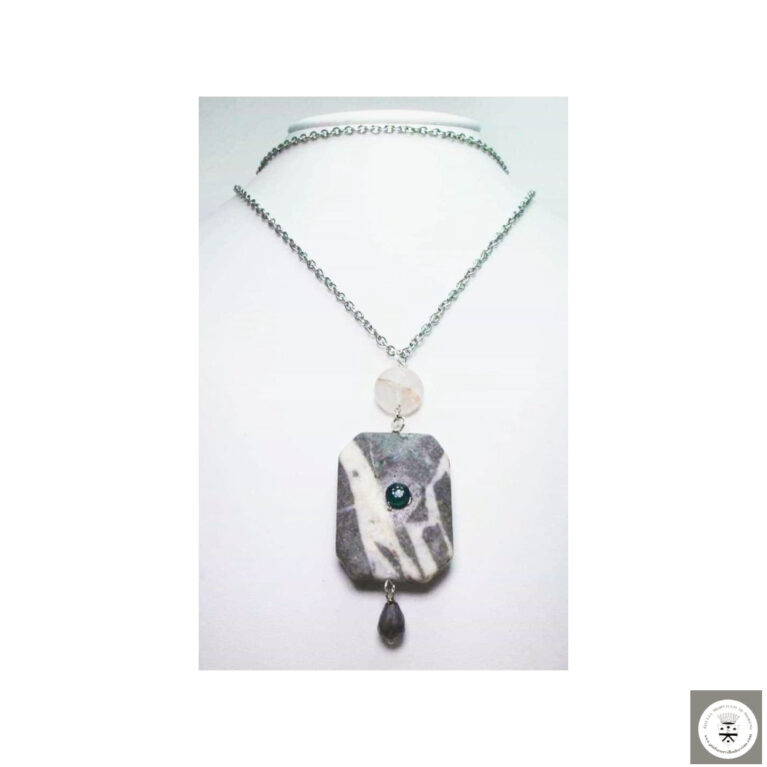 Collana lunga con diaspro grigio, quarzo rosa e grigio e cristallo Swarovski