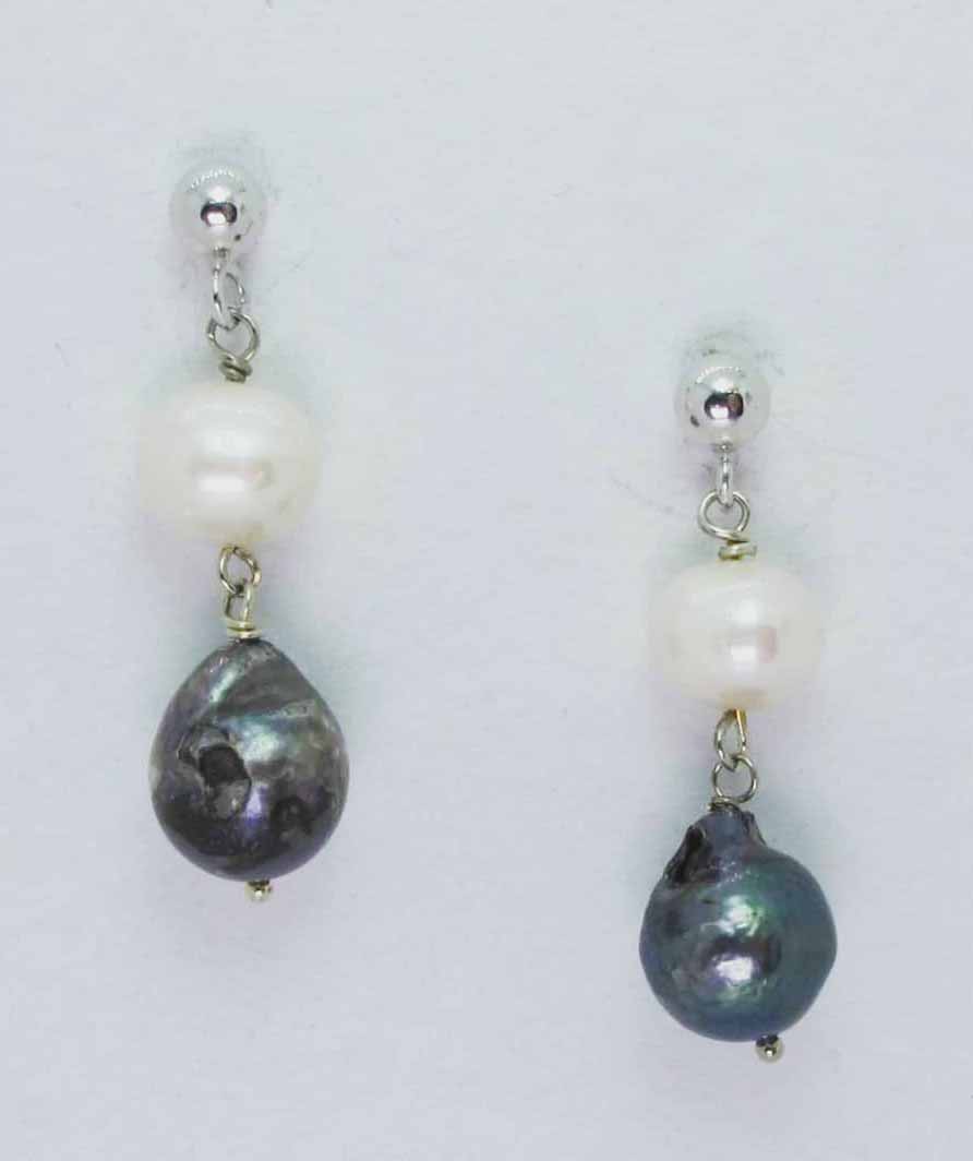 Silver earrings with grey and white baroque pearls