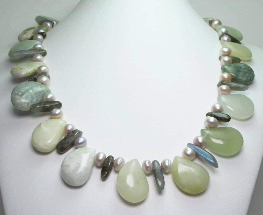 Prehnite petals necklace with pink freshwater pearls and labradorite