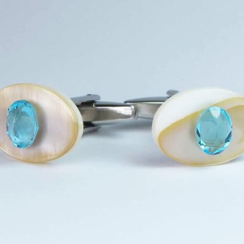 Oval mother of pearl cufflinks with Swarovski crystal