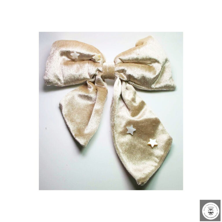 Fermaglio alla francese con grande fiocco di velluto avorio con stelle di madreperla