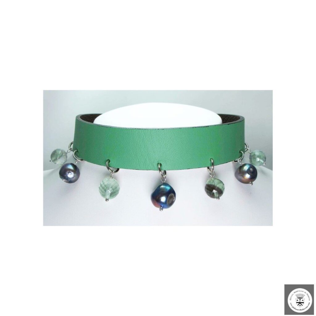 Double face genuine leather choker with fluorite and peacock pearls