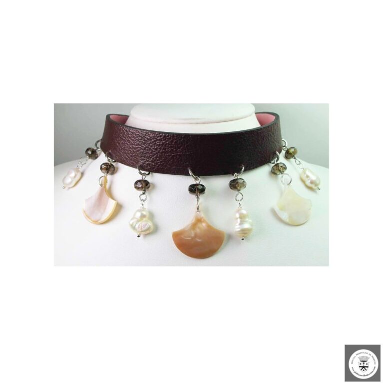 Double face genuine leather choker and bracelet with with mother of pearl, baroque pearls and smoky quartz