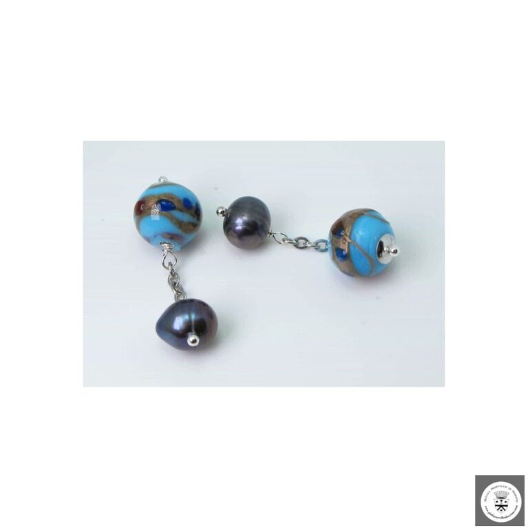 Cufflinks with Murano glass and gray peacock pearls