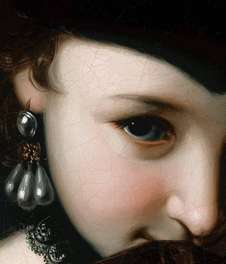 Chandelier earrings with pearls