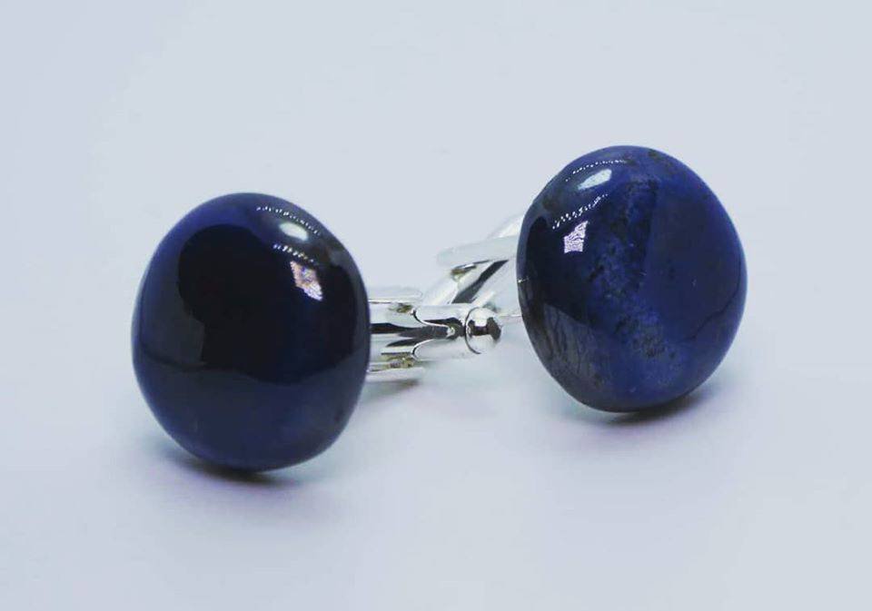 Round cufflinks with enamelled Raku ceramic