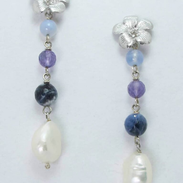 Silver earrings with freshwater pearls, sodalite, amethyst and chalcedony