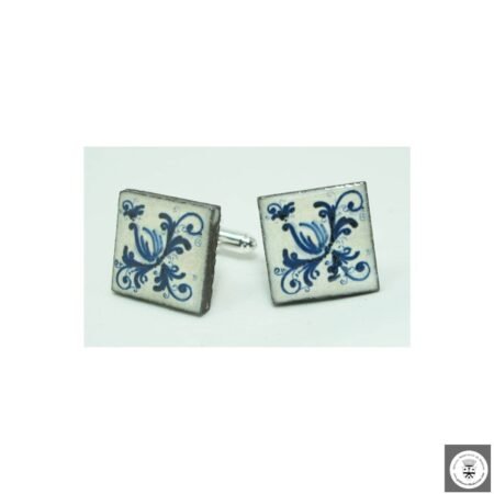 Gemelli con lapilli di lava smaltati con "i fiori blu"